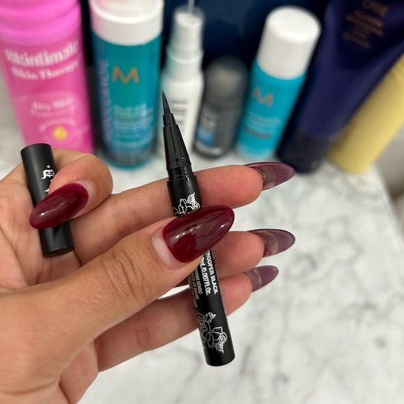 Kat Von D Trooper Tattoo Liner Travel Mini Sized - Picture 5 of 6